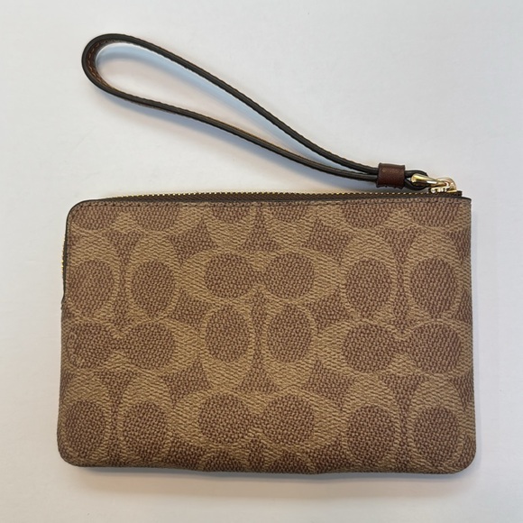 Coach Brown Wristlet - Picture 4 of 6